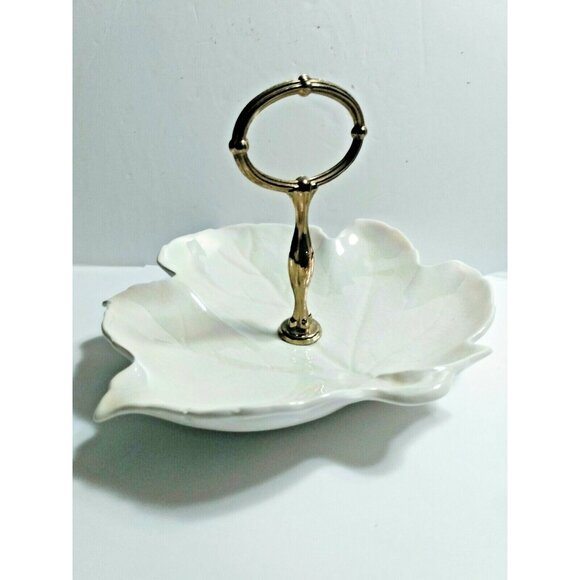 Vintage Royal Winton Handled Leaf Shaped serving tray Mother of Pearl Glaze 1950 - Picture 1 of 11